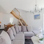 1 Bedroom Awesome In Marennes-hiers-brouage