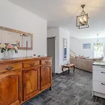 Holiday home 1 Bedroom Awesome In Marennes-hiers-brouage