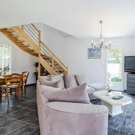 Hébergement de vacances Beach Front Home In Marennes-Hiers-Brouage *