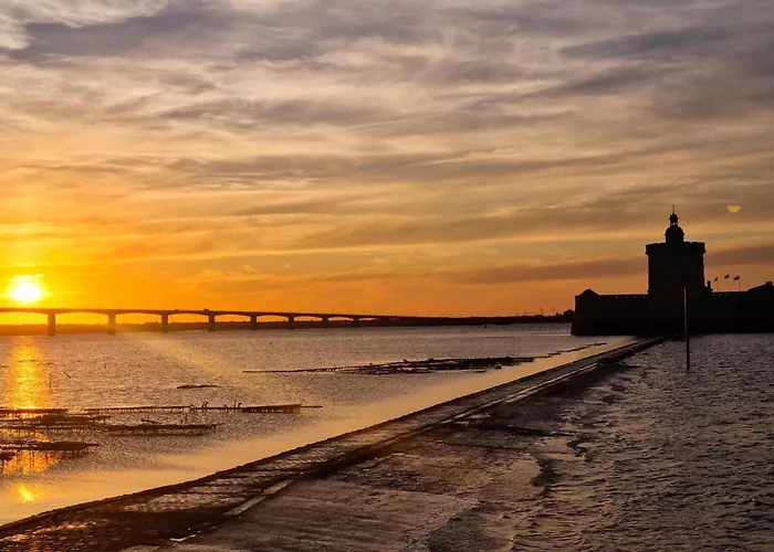 Stunning In Marennes-hiers-brouage Marennes (Charente-Maritime)